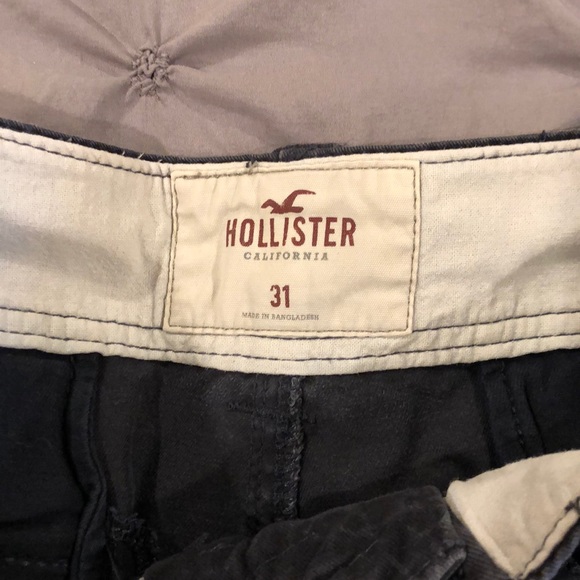 Hollister Cargo Short - Picture 3 of 3